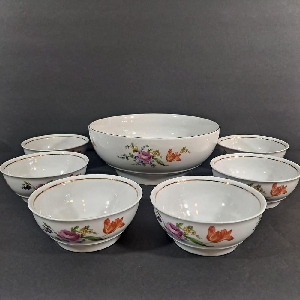Vintage German Henneberg Porcelain Salad Fruit Serving Bowls Set Of 7 Floral